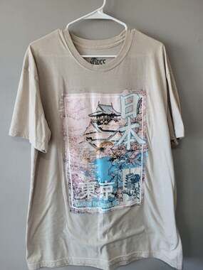Vibes Japan Cherry Blossom Tokyo Graphic T-Shirt XL